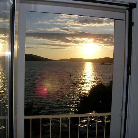 Promaja Apartment *