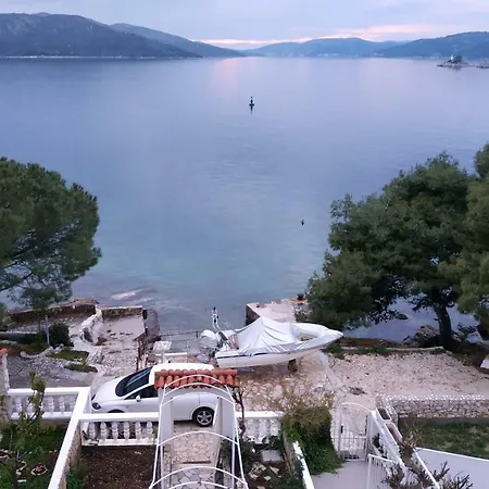 Promaja Apartment *